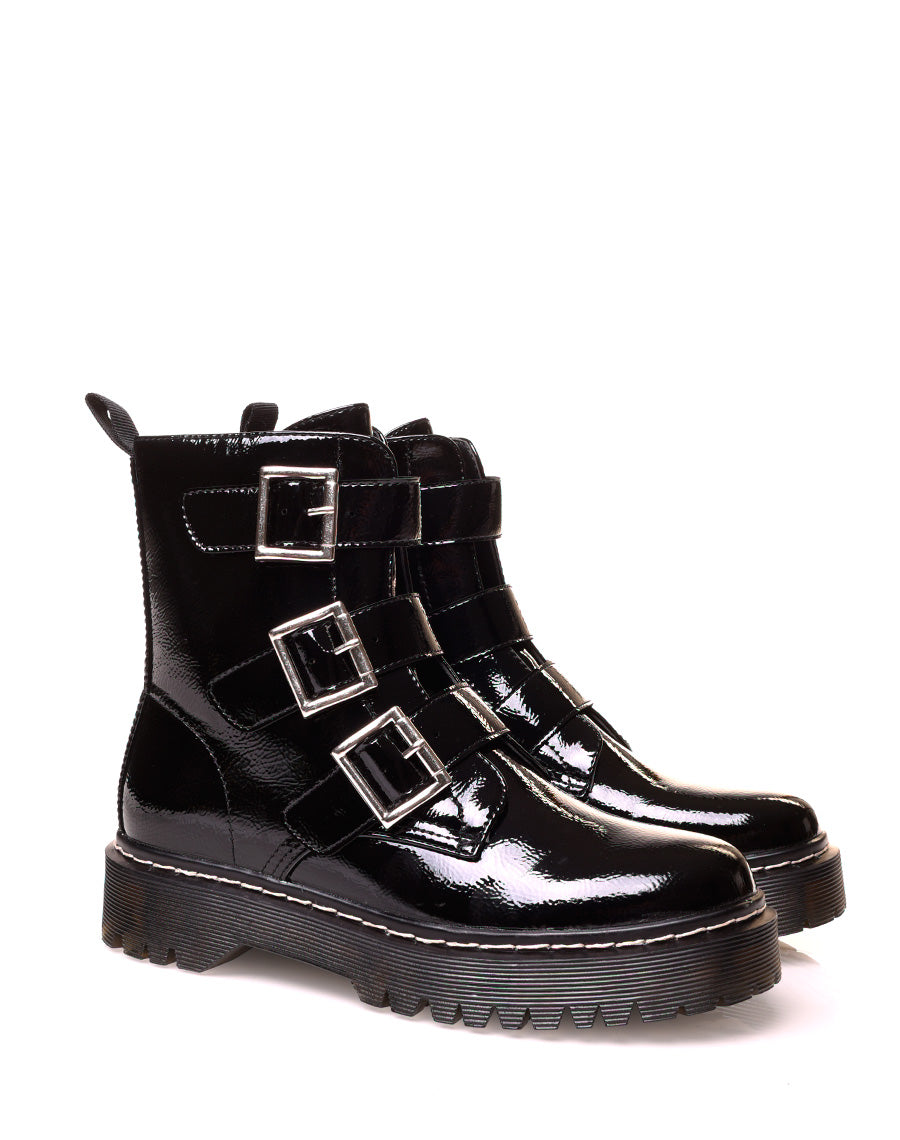 Bottine vernis noire à multiples sangles ajustable