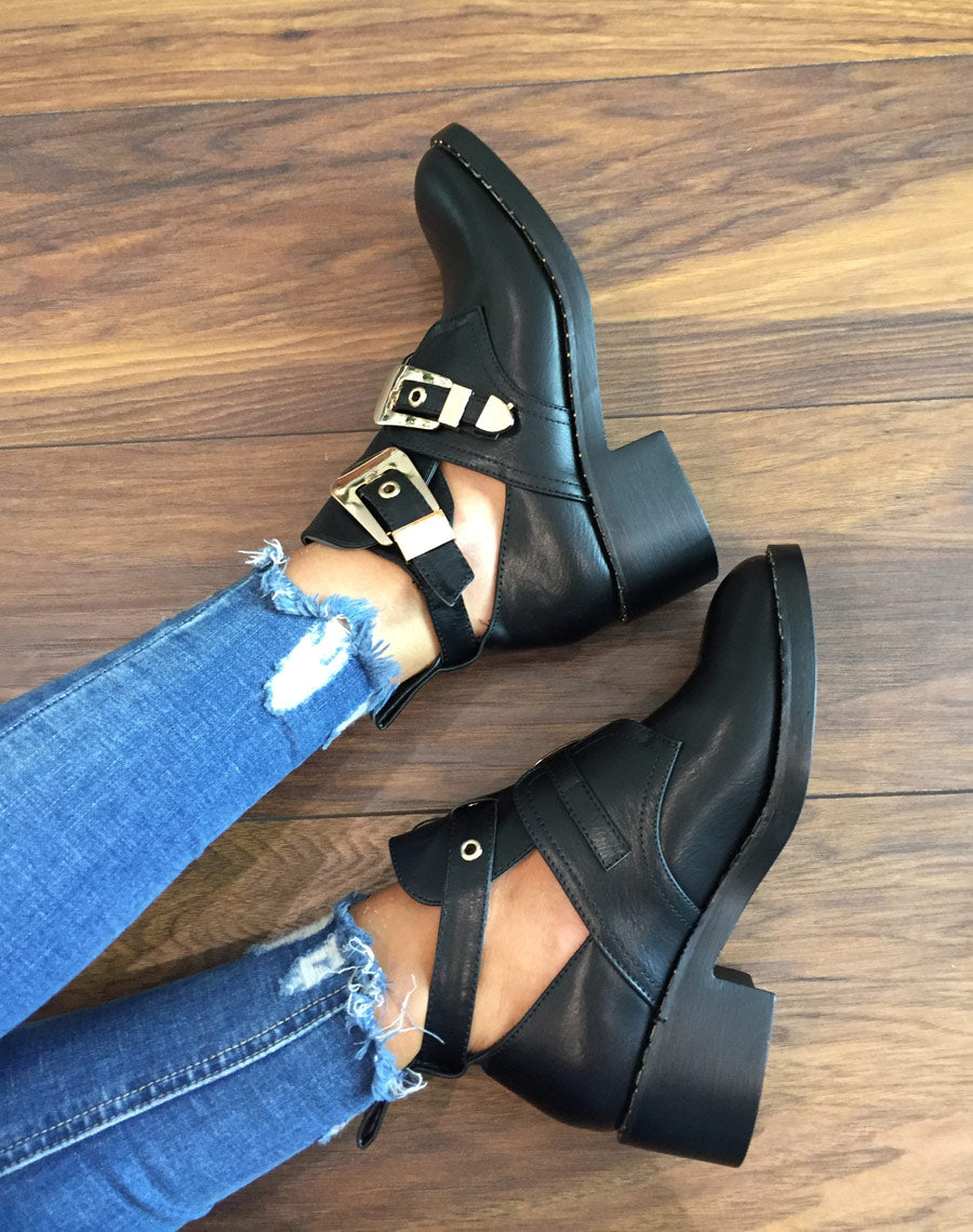 Bottines ajourées noires