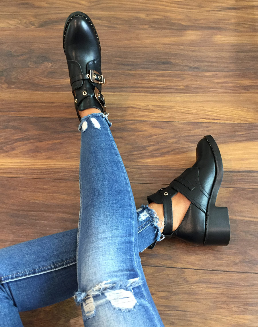 Bottines ajourées noires