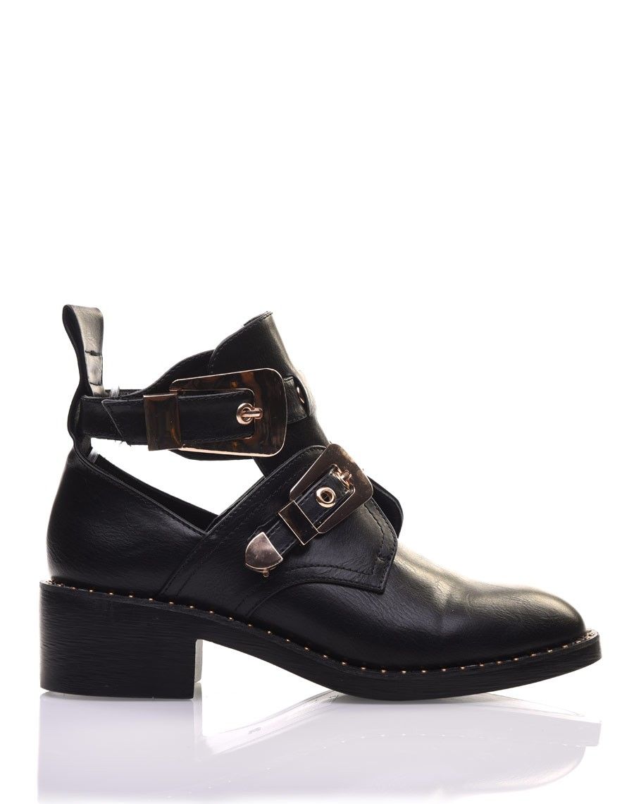 Bottines ajourées noires