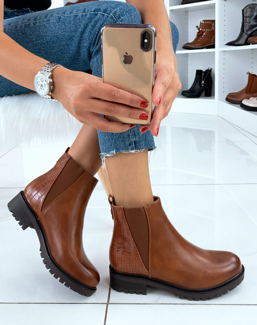 Bottines basses camel effet croco