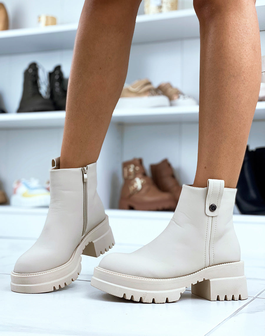 Bottines basses et lisses beiges à talon épais