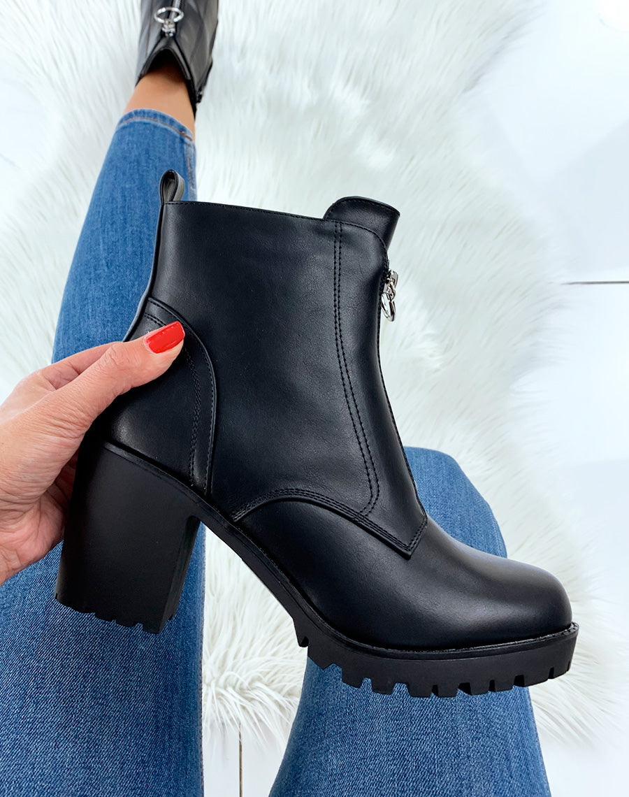 Bottines basses noires effet croco