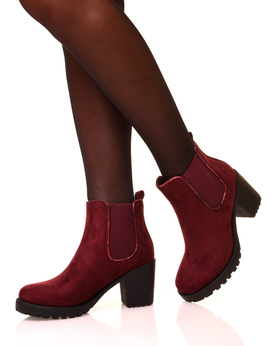 Bottines bordeaux en suédine à petit talon