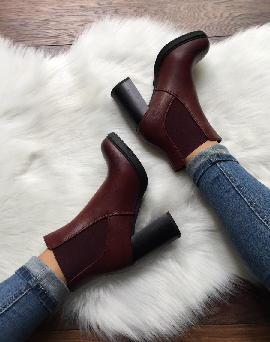 Bottines bordeaux semi-montantes élastiques