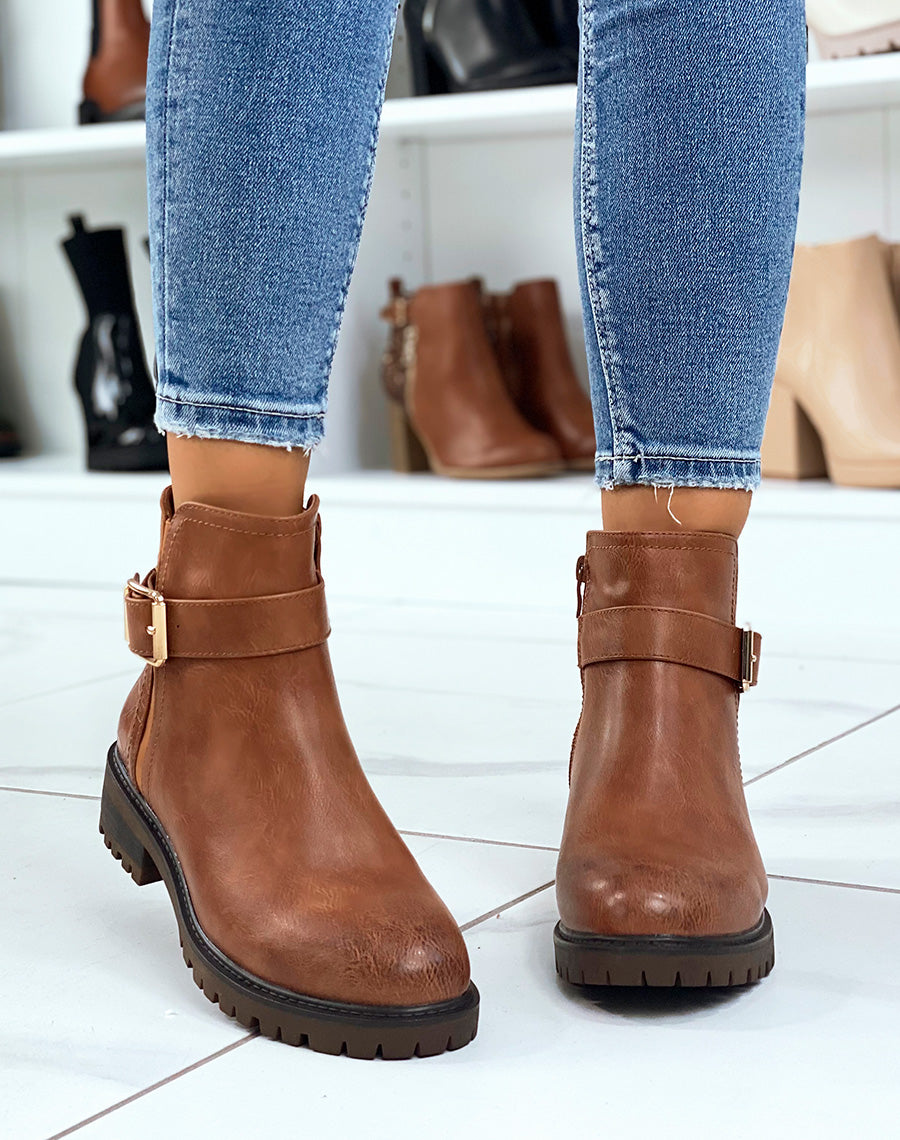 Bottines camel avec élastique échancré et effet croco 