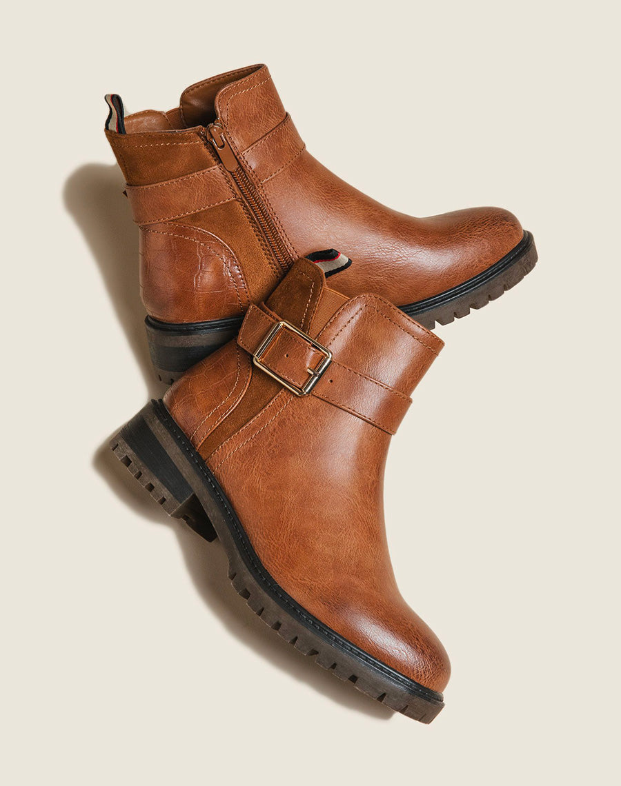 Bottines camel avec élastique échancré et effet croco 