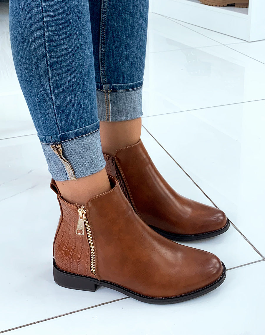 Bottines camel effet croco