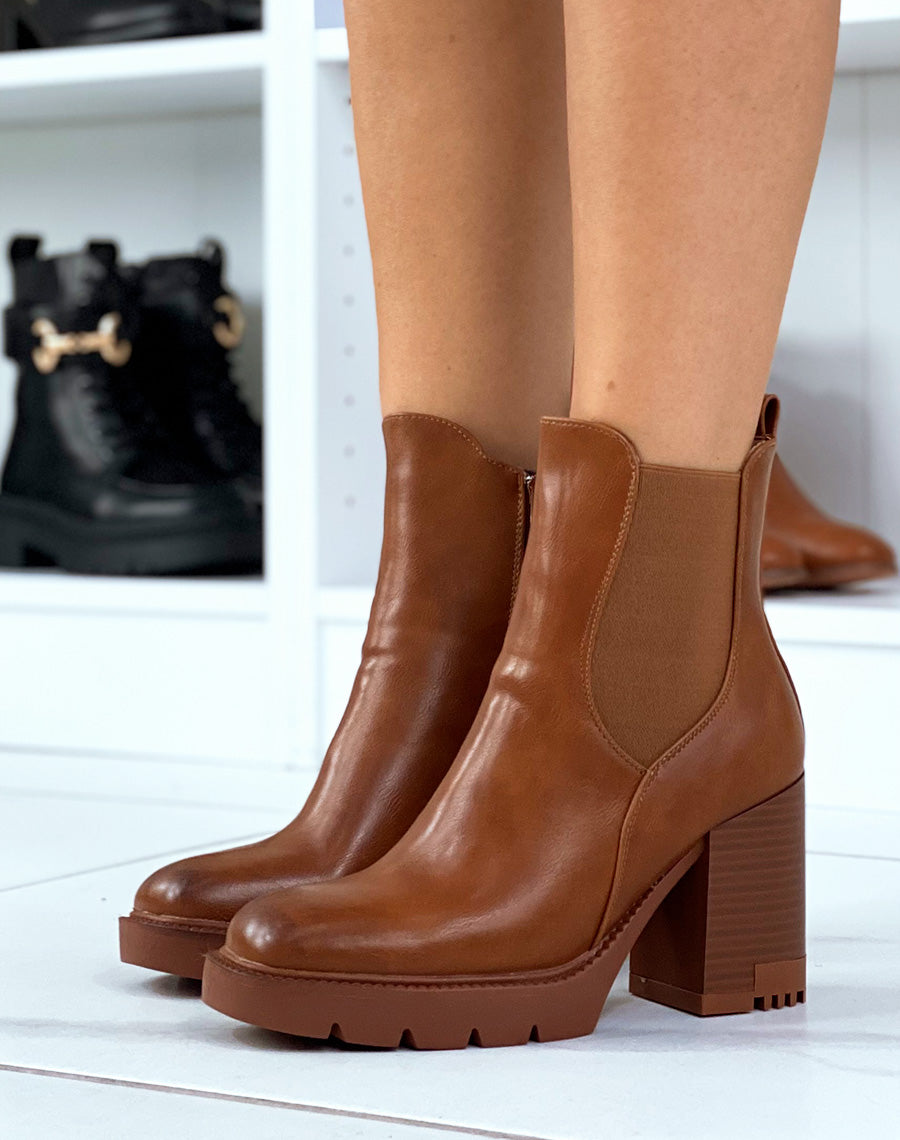 Bottines camel inspiration chelsea à haut talon épais