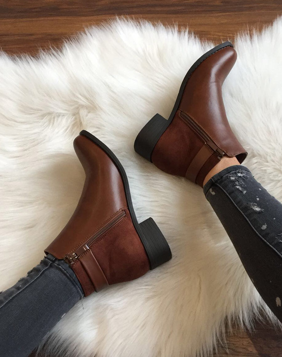 Bottines camel plates fermeture éclaire décorative