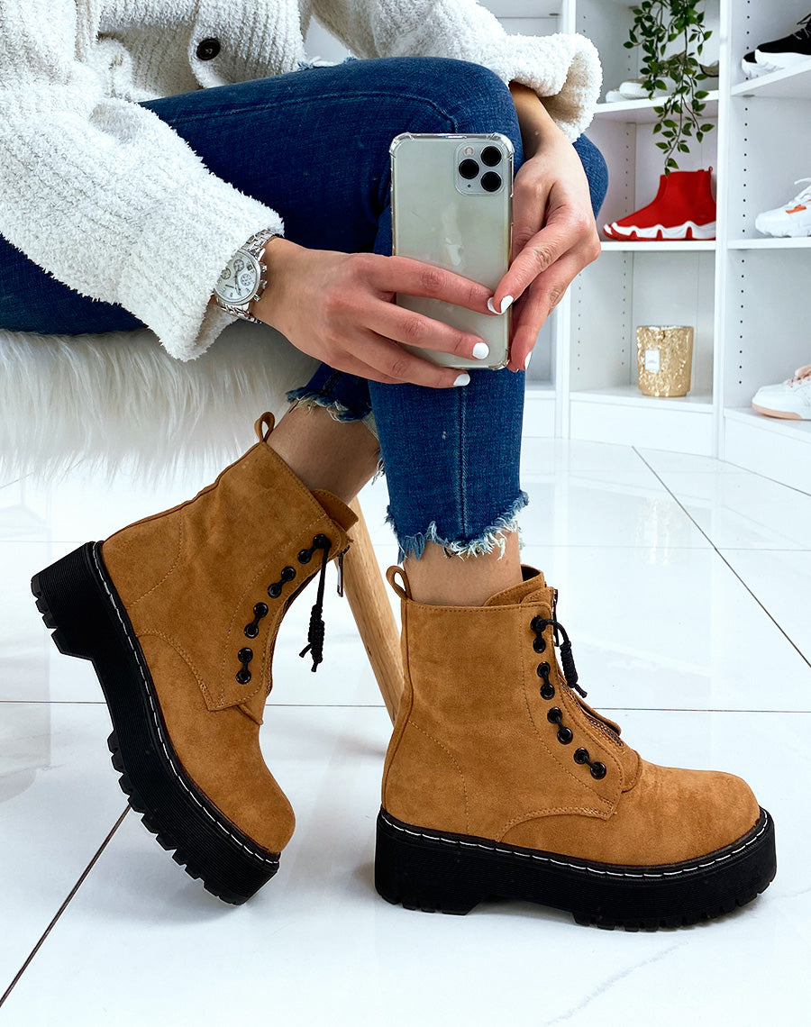 Bottines en suédine camel à zip