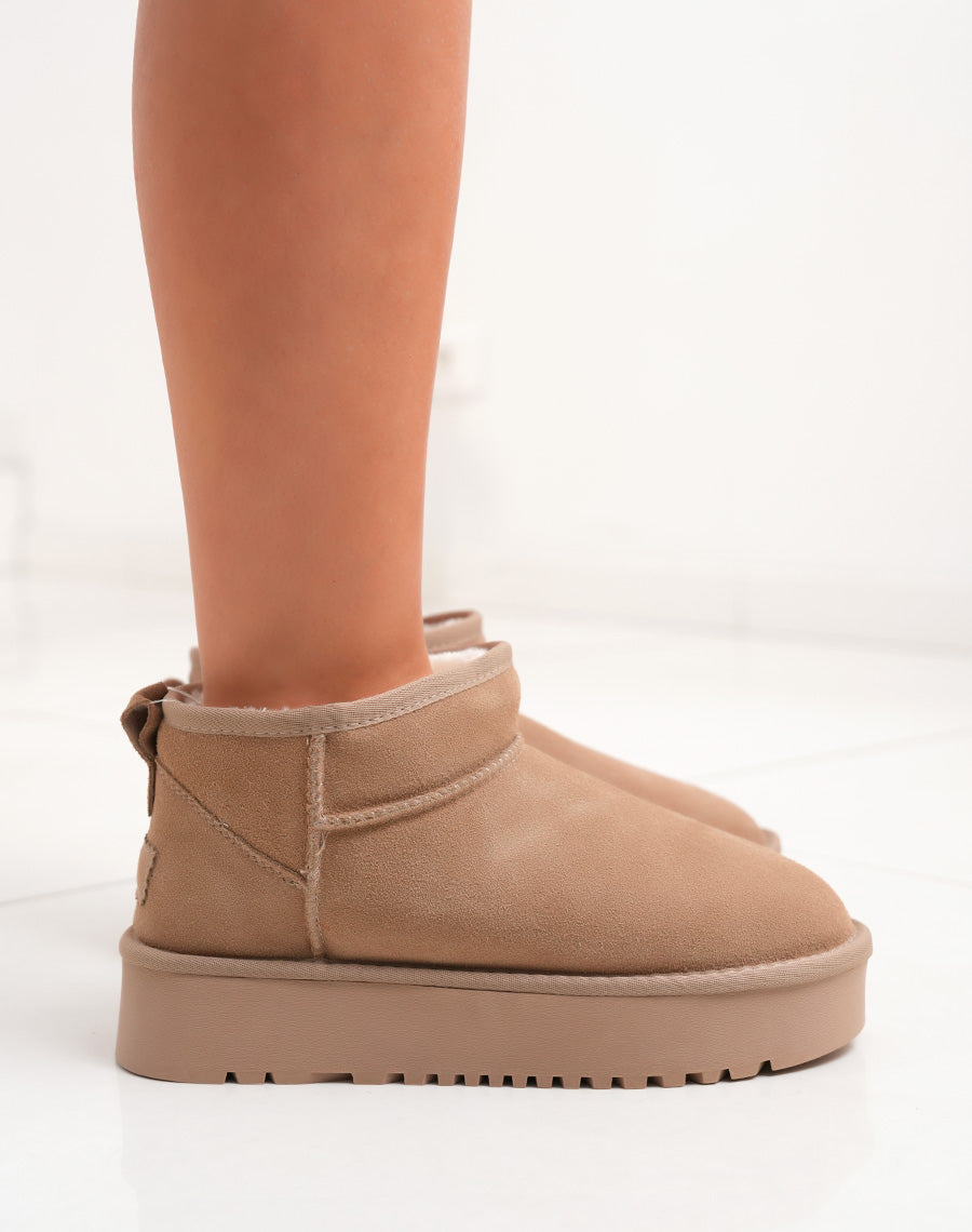 Bottines femme basses en cuir taupe fourrées avec plateforme