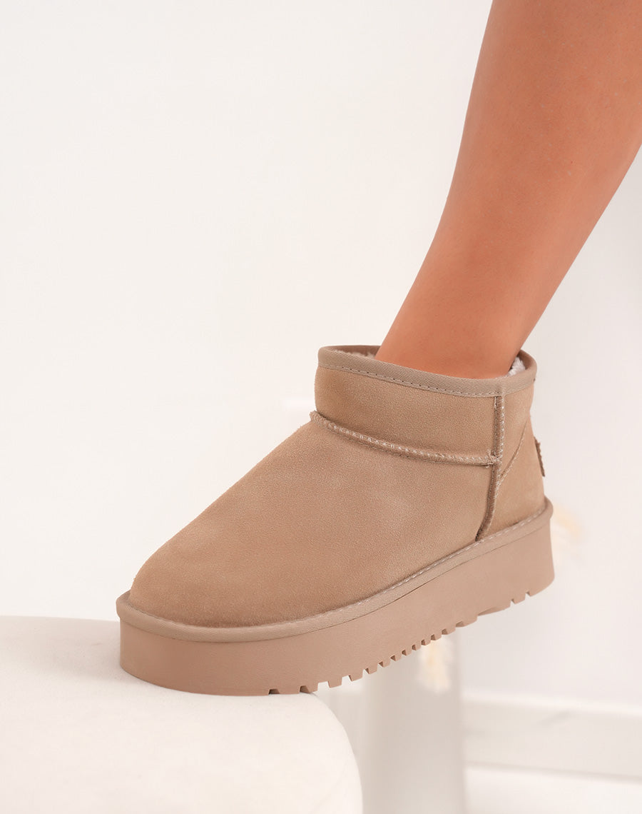 Bottines femme basses en cuir taupe fourrées avec plateforme