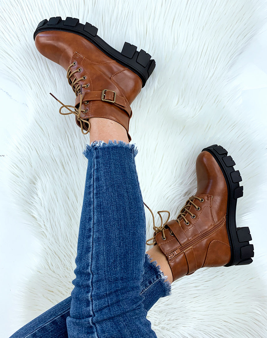 Bottines hautes camel à plateforme