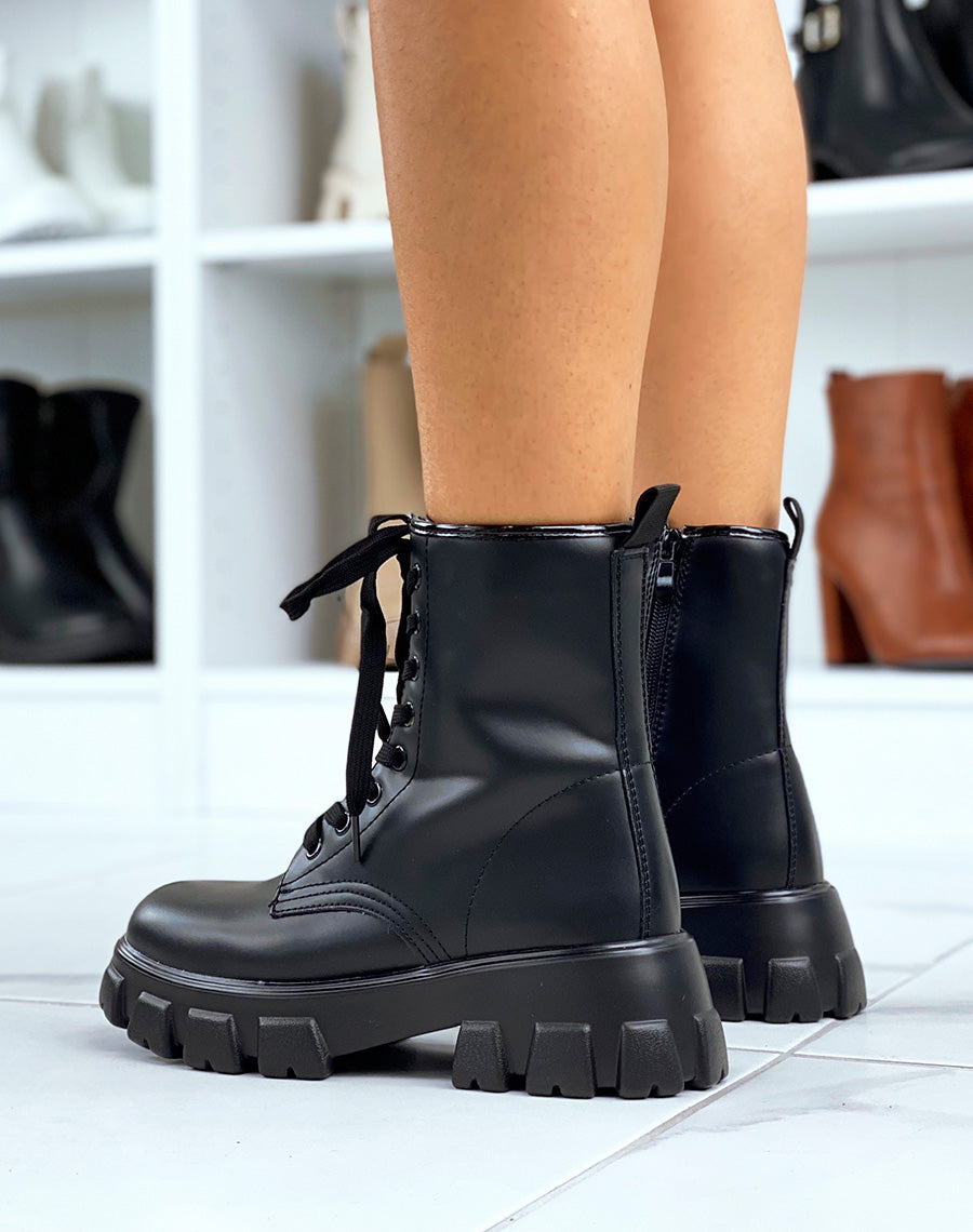 Bottines hautes noires style ranger