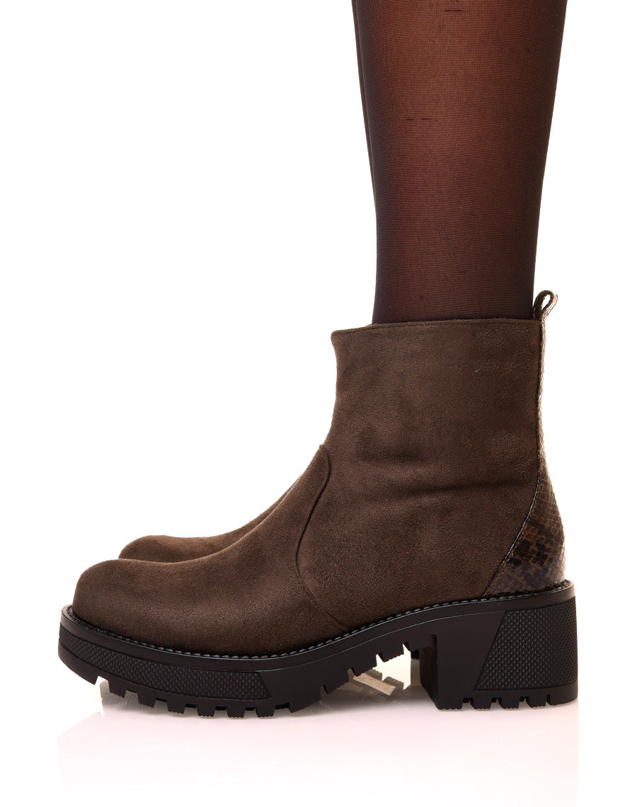 Bottines kaki en suédine à talon épais