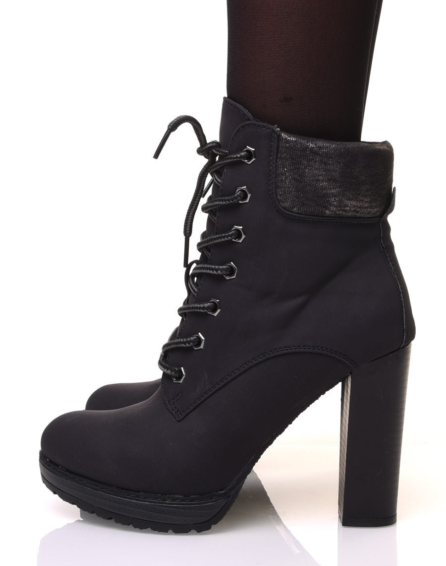 Bottines à lacets noires à talons haut