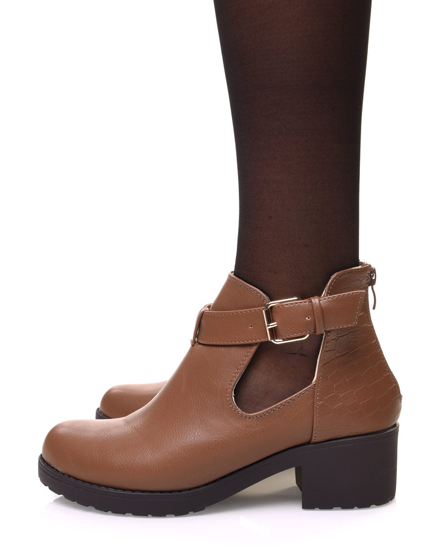 Bottines marron ajourées à partit talon et boucle 