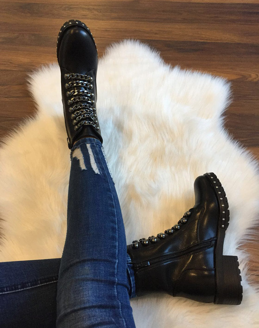 Bottines noires avec chaines