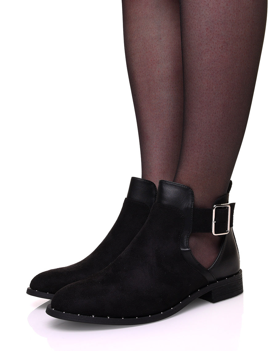 Bottines noires bi-matières ajourées cloutés