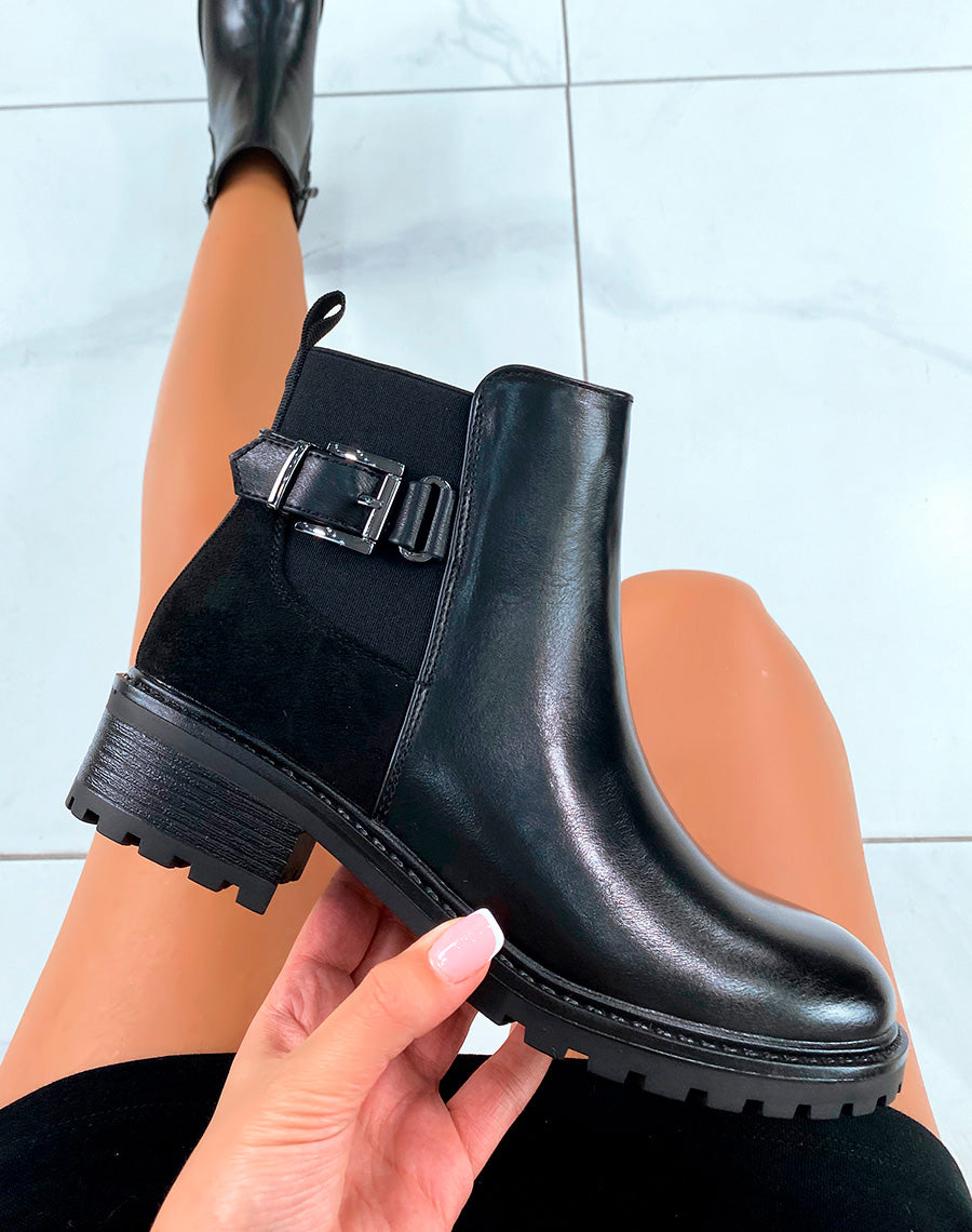 Bottines noires bi-matières à détails argentés