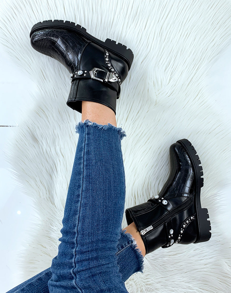 Bottines noires bi-matières ornées de clous