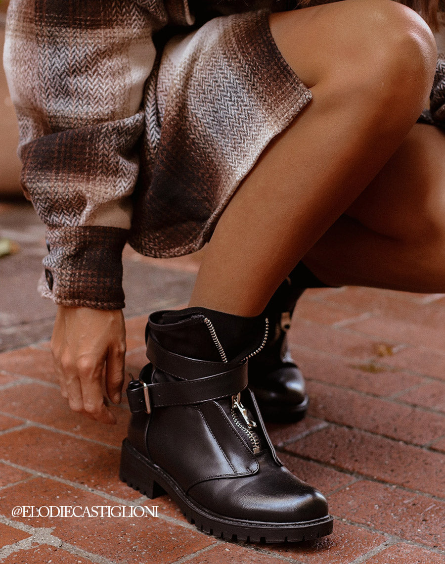 Bottines noires bi matières à sangle entrelacée