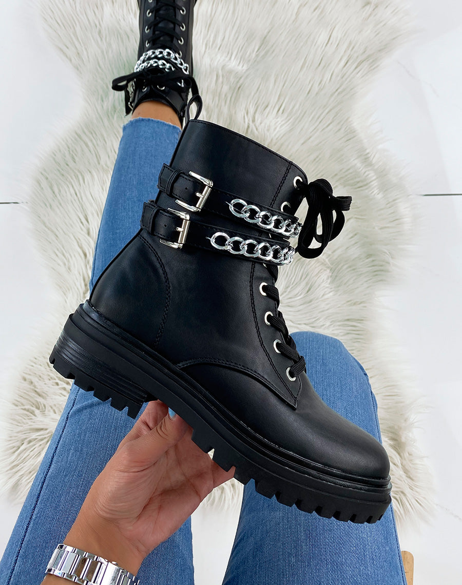 Bottines noires à doubles brides chainées