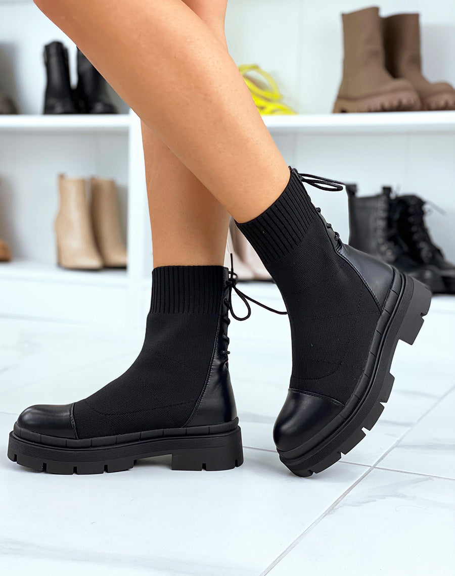 Bottines noires effet chaussette à lacet arrière