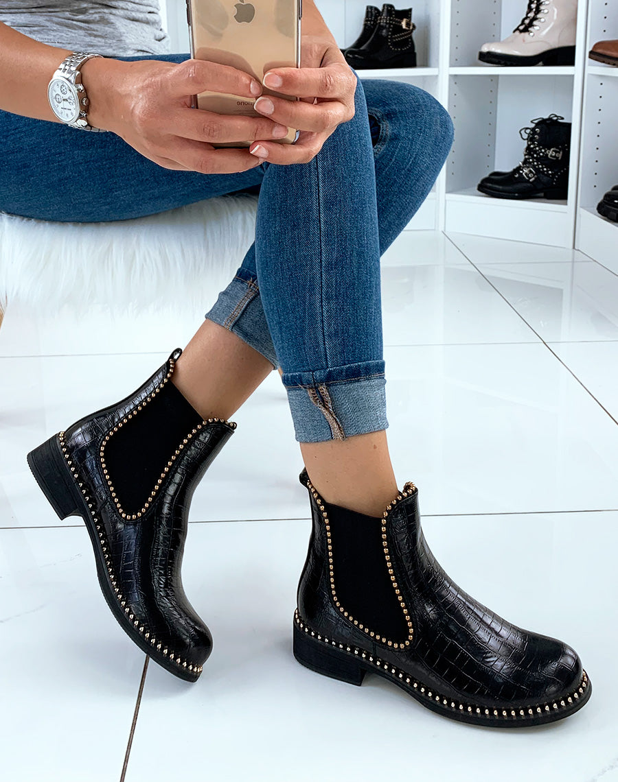 Bottines noires effet croco et perle d?ornement
