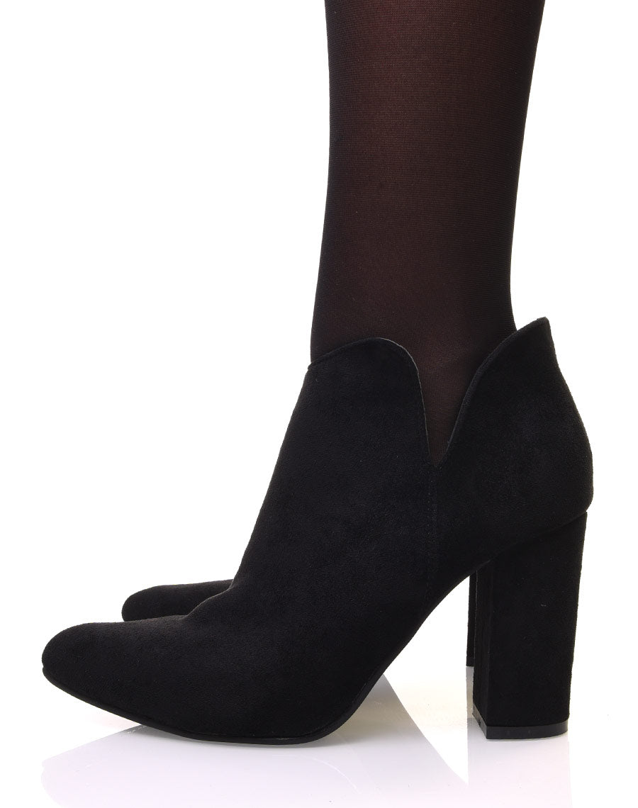 Bottines noires en suédine à talon