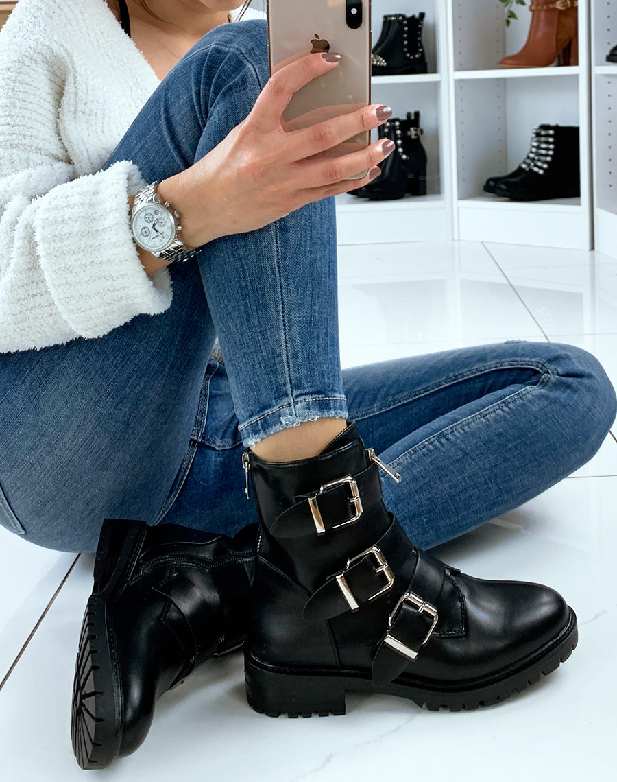 Bottines noires à multiples lanières