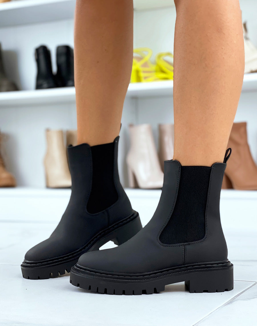 Bottines noires style chelsea à bout carré