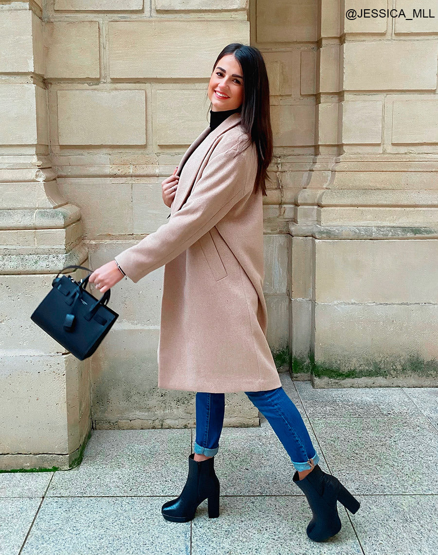 Bottines noires à talon et à grosse plateforme effet croco