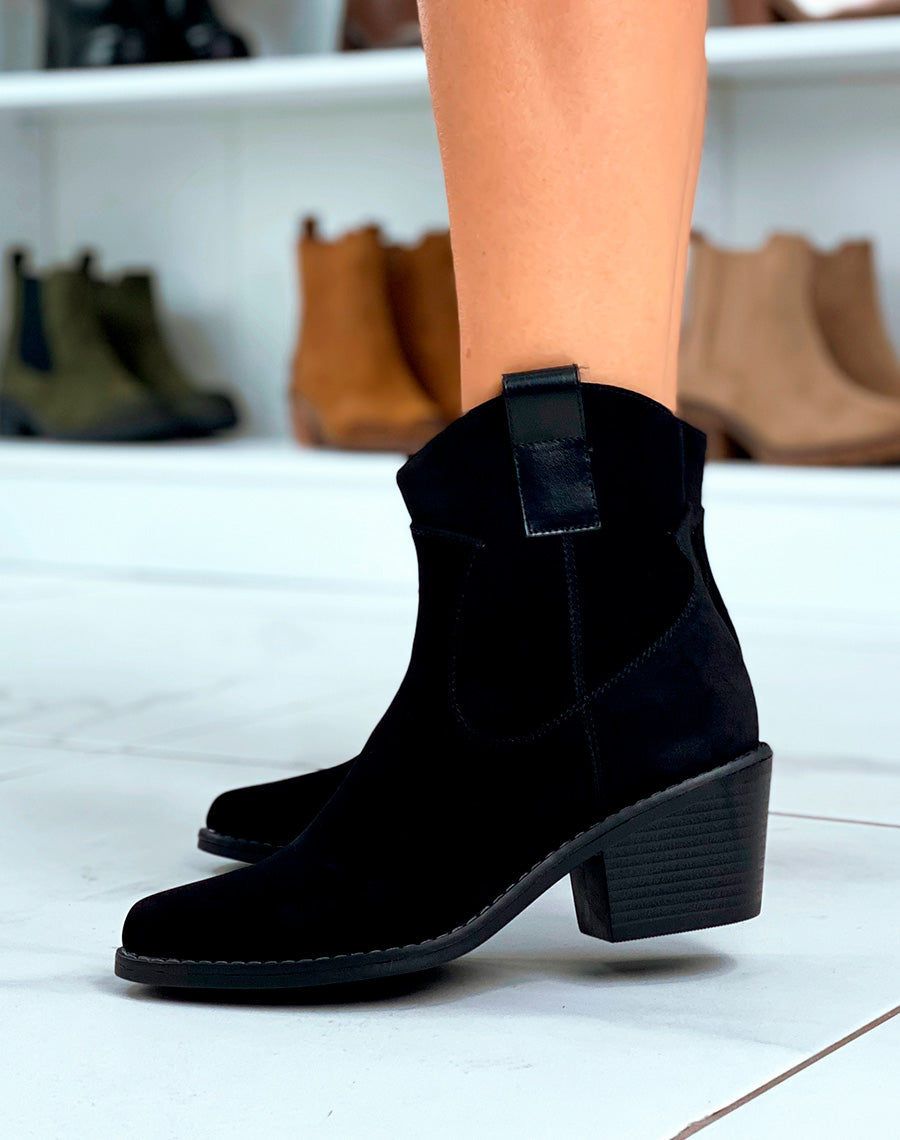 Bottines style santiags en suédine noire à petit talon pour femmes