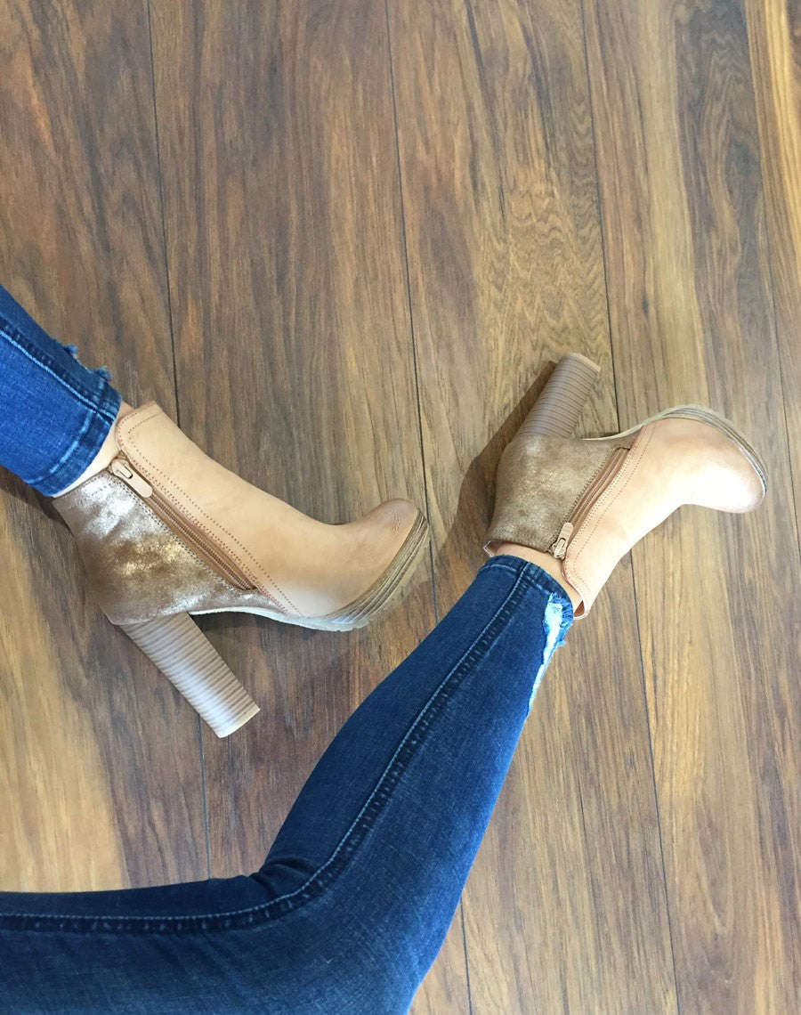 Bottines à talons bi matières camel