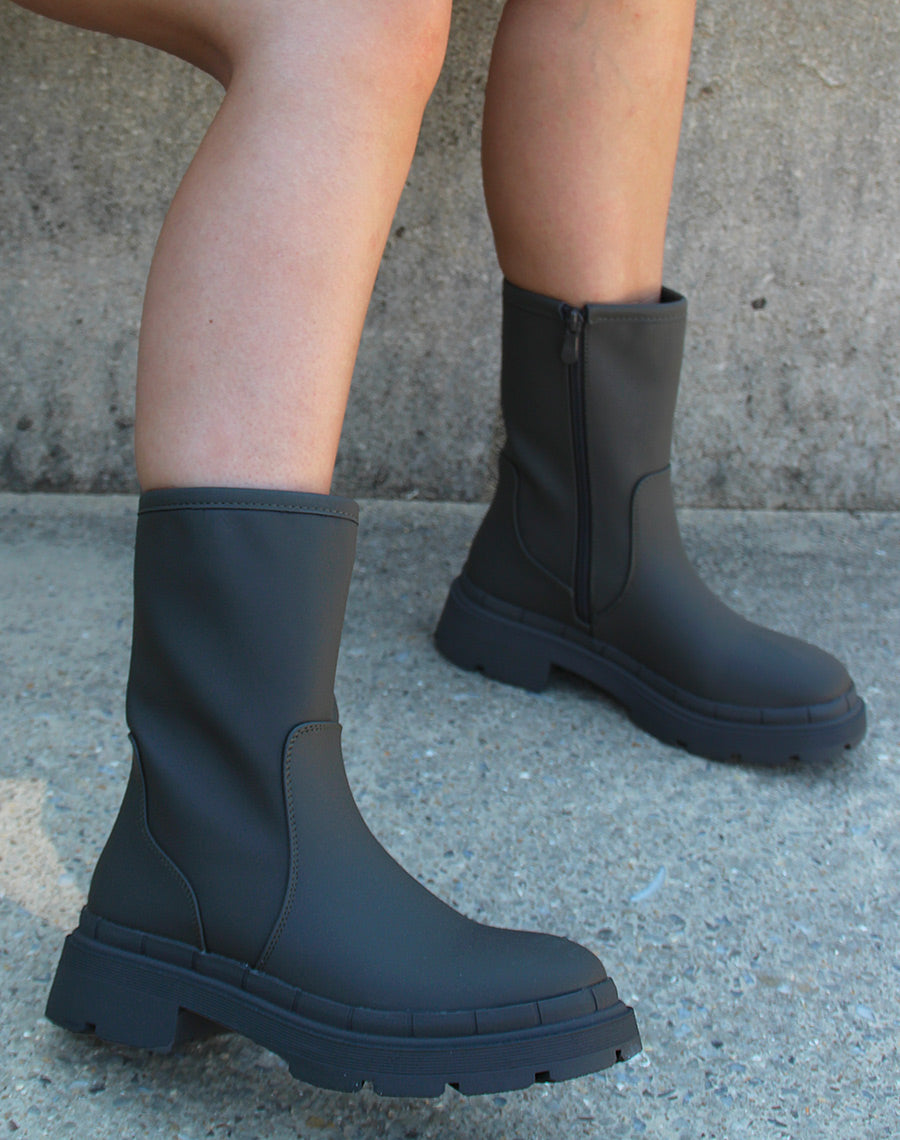 Bottines vert kaki gommées