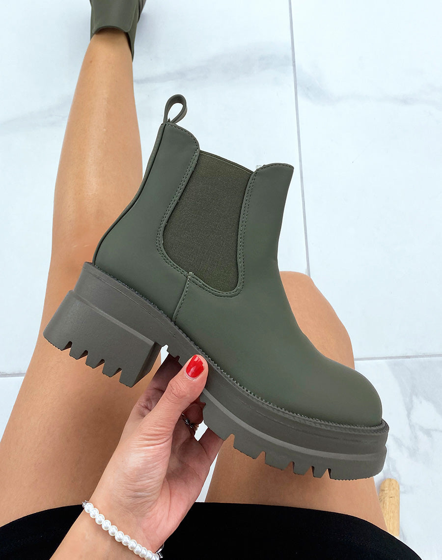 Chelsea boots basses kaki gommé