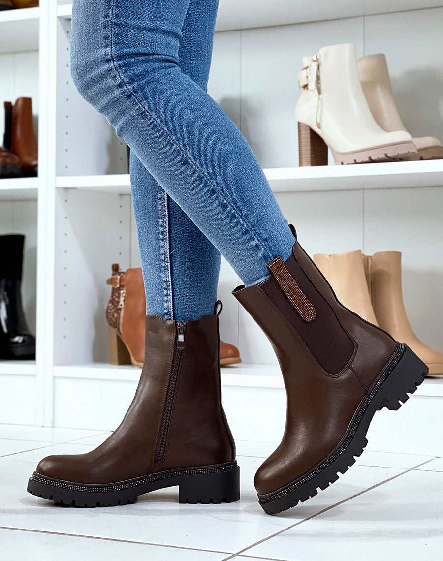 Chelsea boots marrons à détails à strass