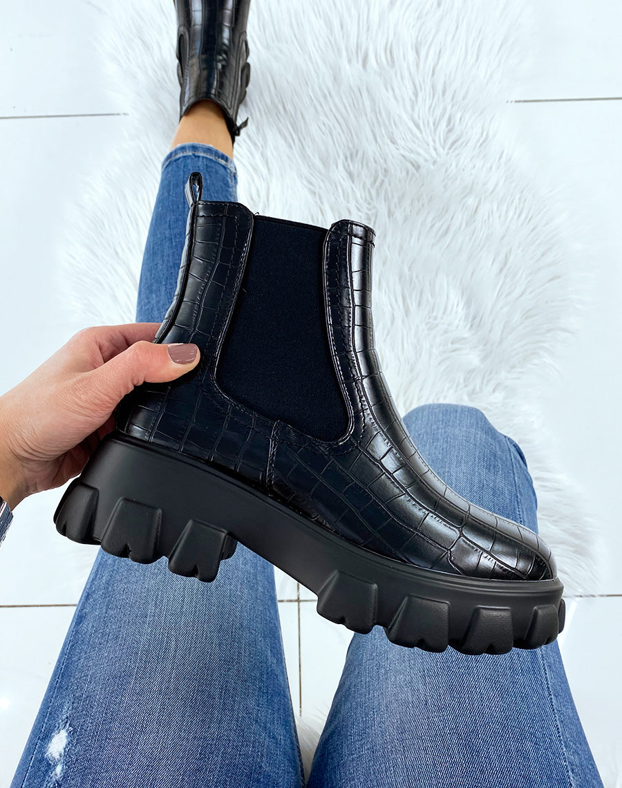 Chelsea noires croco à semelle crantée