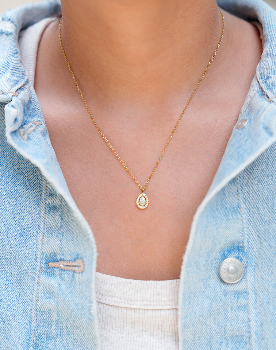 Collier Lota