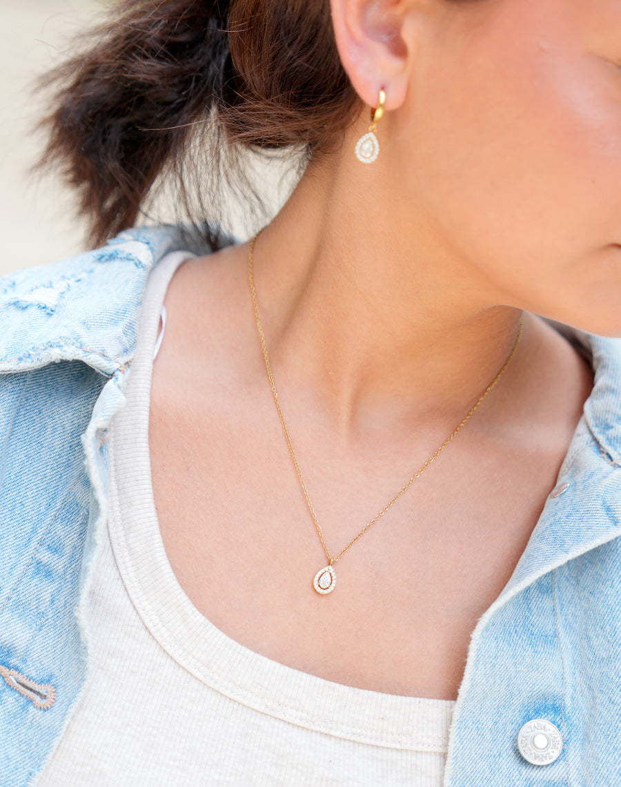Collier Lota