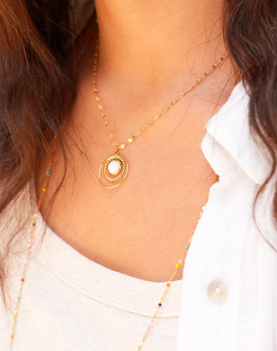 Collier Moshi