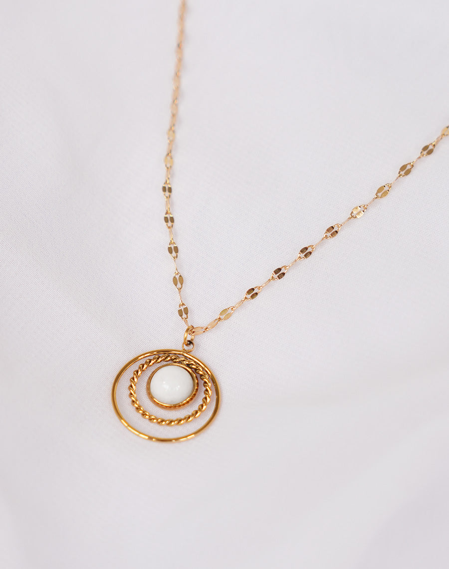 Collier Moshi