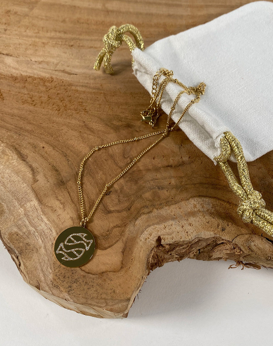Collier Poisson