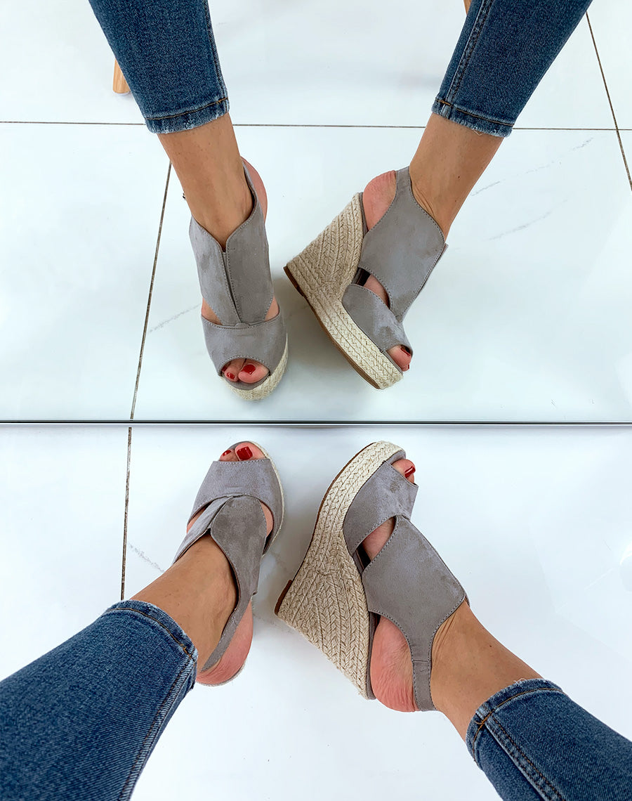 Compensée grise en suédine