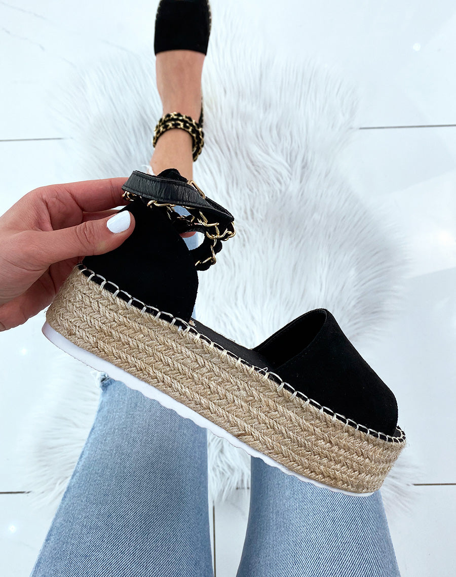 Compensée noire à chaine dorée