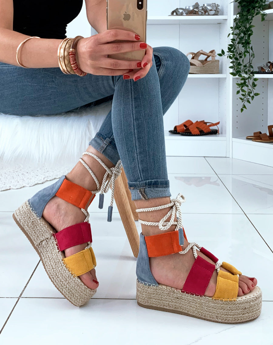 Compensées à bandes multicolore jaunes en suédine