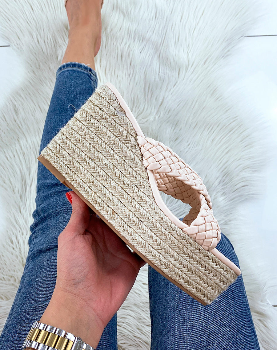 Compensées beiges à brides tressées