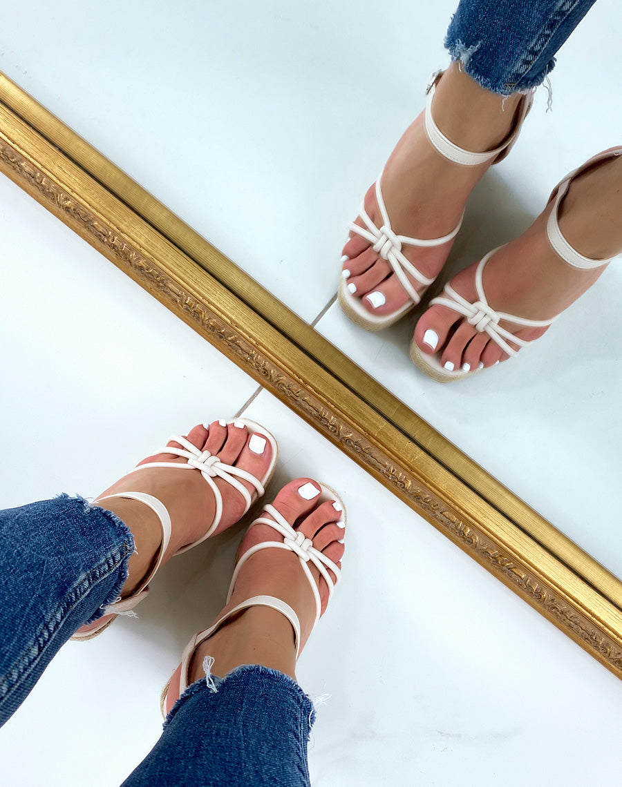 Compensées beiges à talon en jute